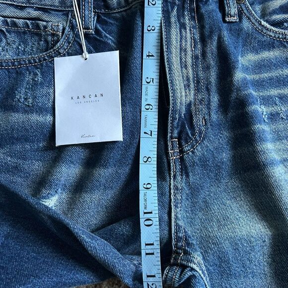 KanCan Women's High Rise Distressed Relaxed Mom Blue Jeans Size 28 New With Tag - Picture 16 of 16